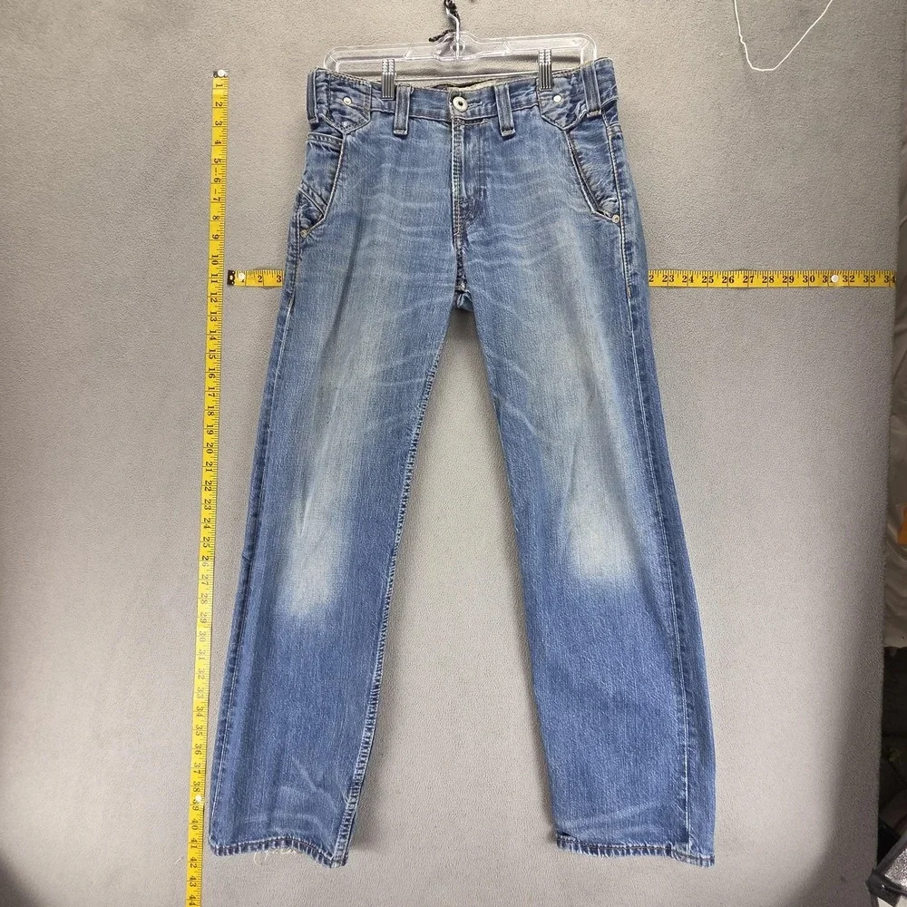 Levis 11717 important